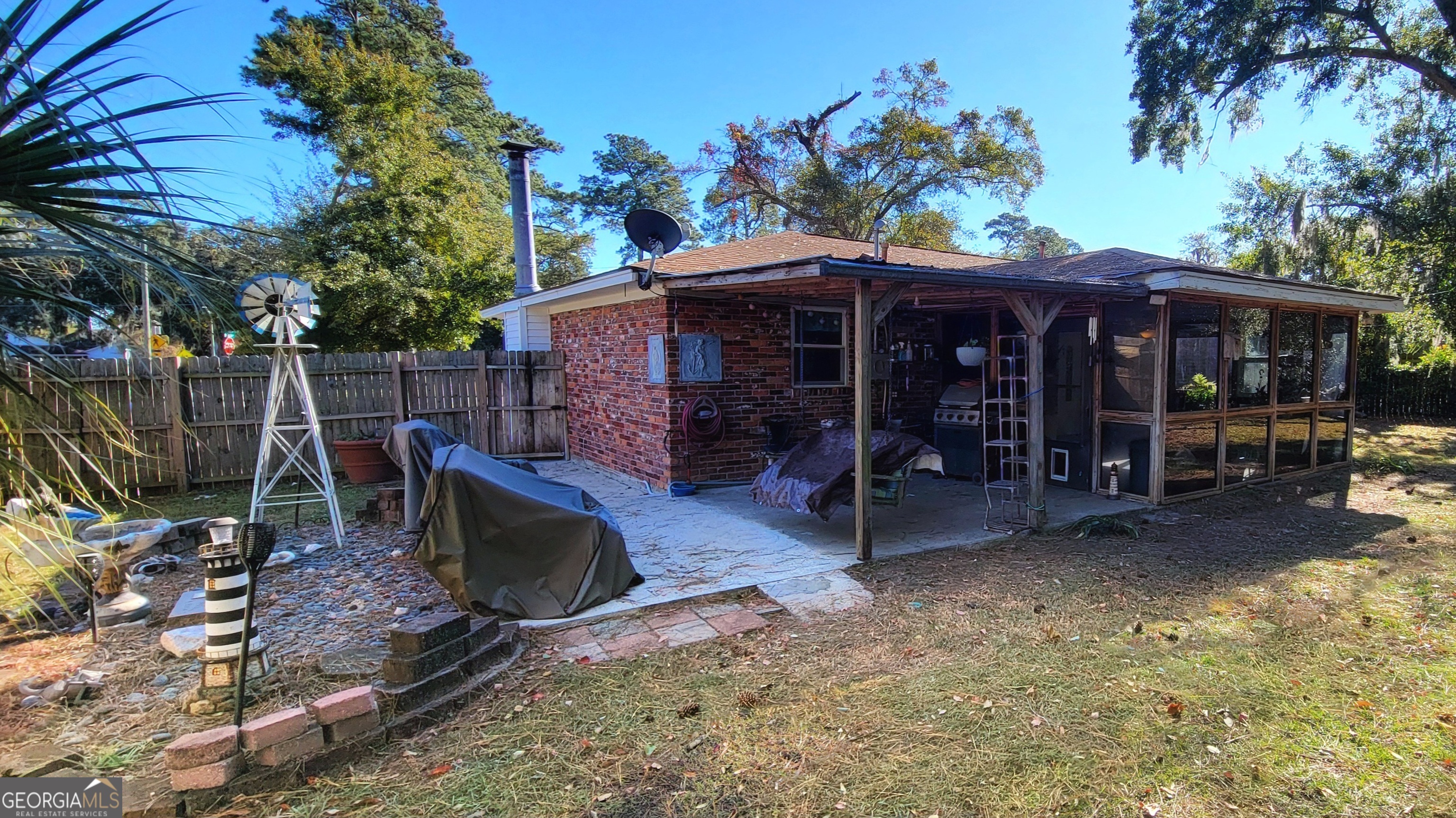 Savannah, Georgia 31410, United States, 3 Bedrooms Bedrooms, ,2 BathroomsBathrooms,Residential,Active,243198