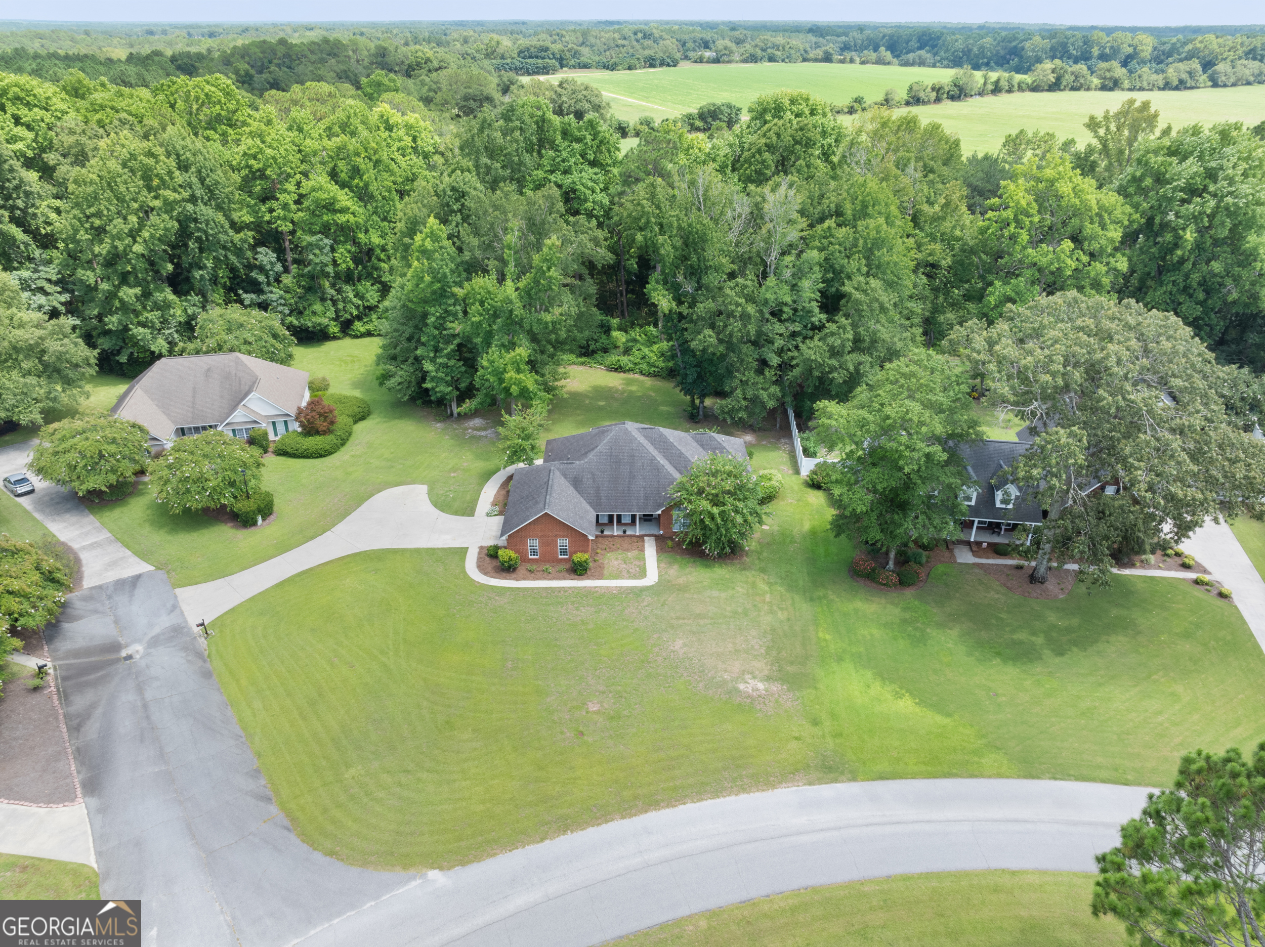 Hunters Pointe - Residential