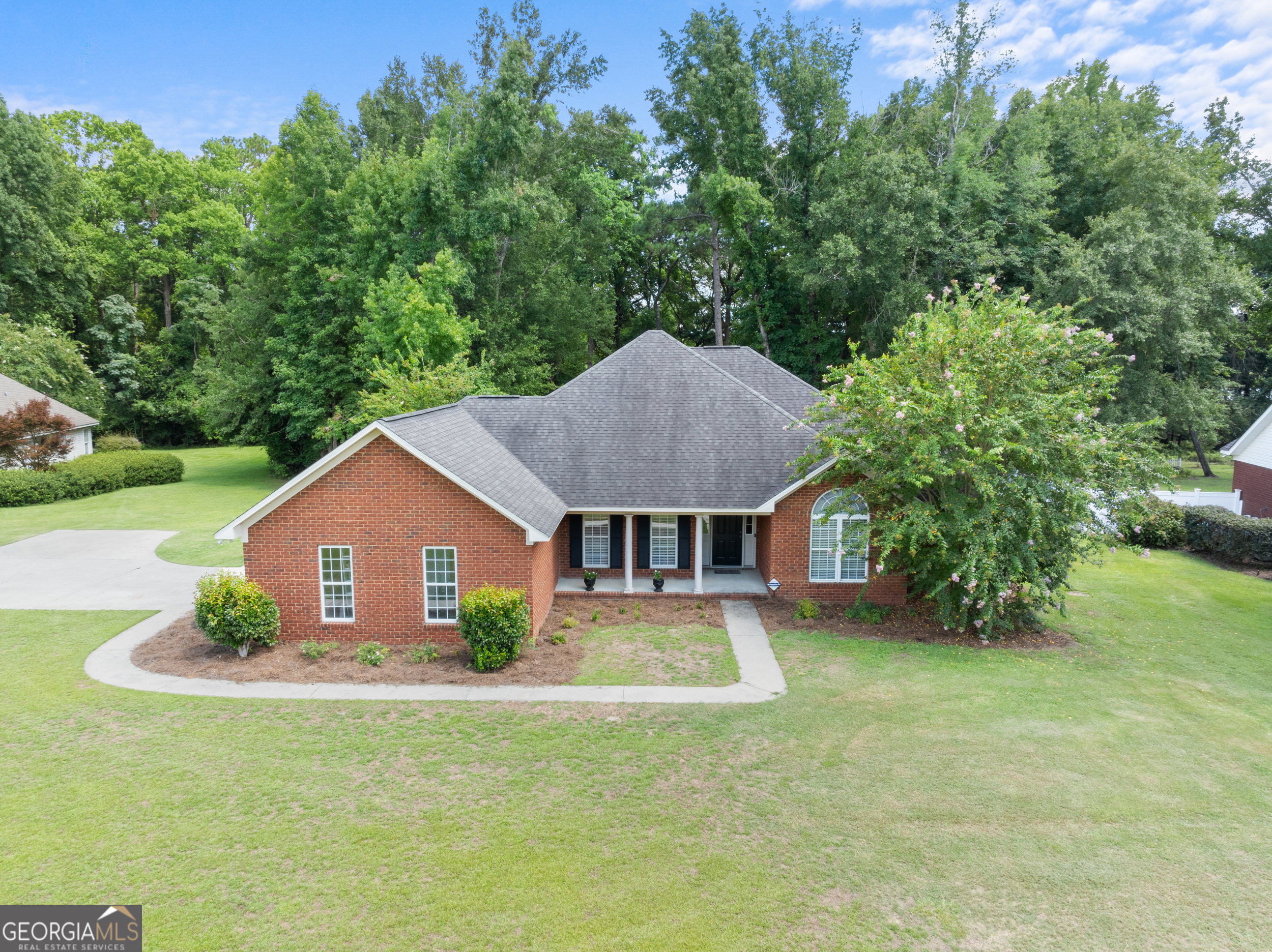 Hunters Pointe - Residential