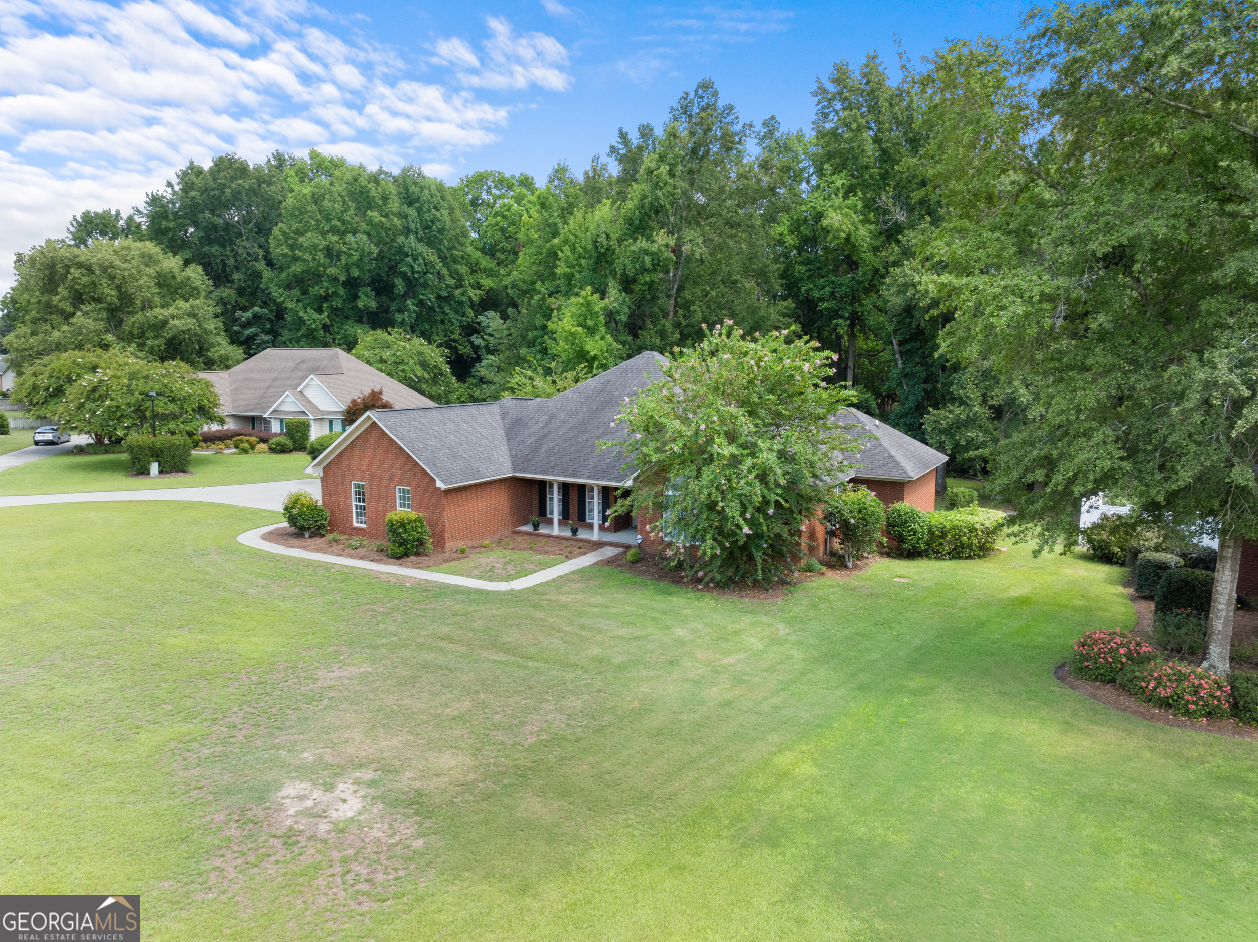 Hunters Pointe - Residential