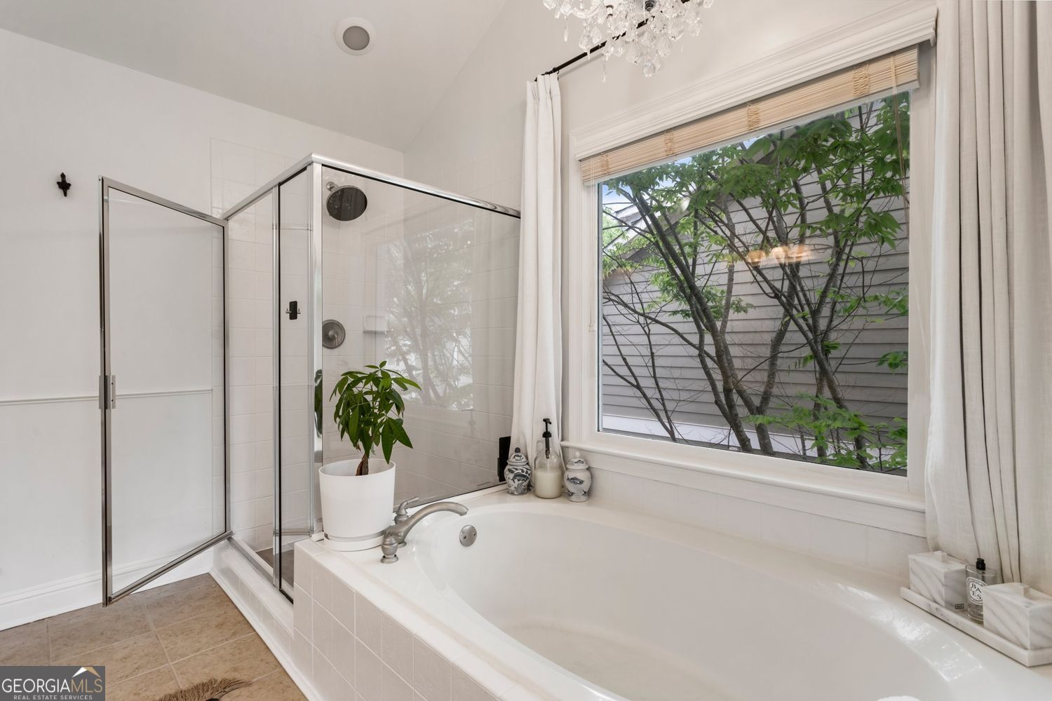 Atlanta, Georgia 30318, United States, 3 Bedrooms Bedrooms, ,3 BathroomsBathrooms,Residential,Active,109530