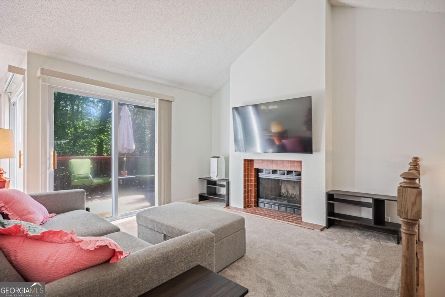 33 Dunwoody Springs DR