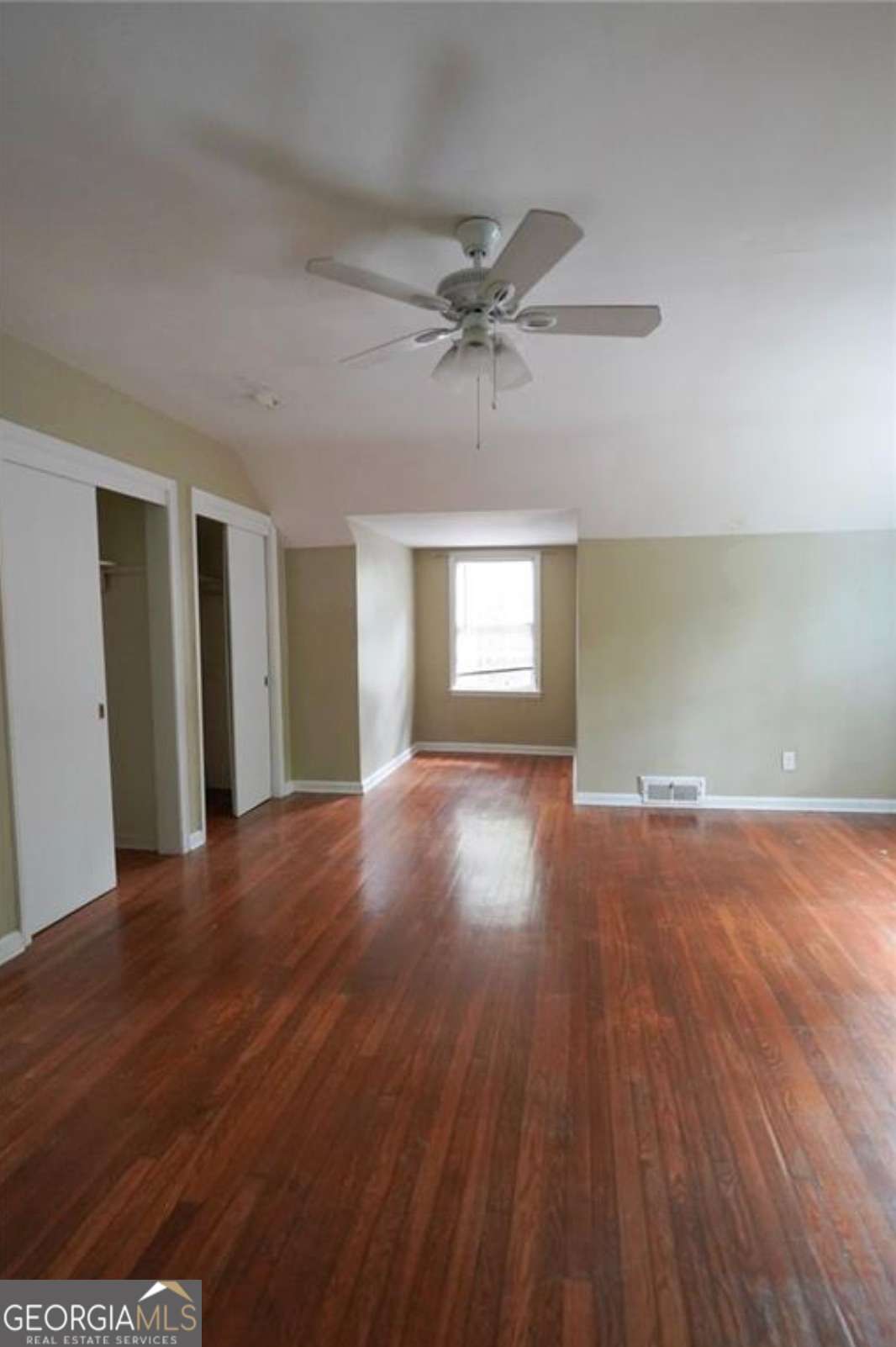 3604 N Stratford RD NE