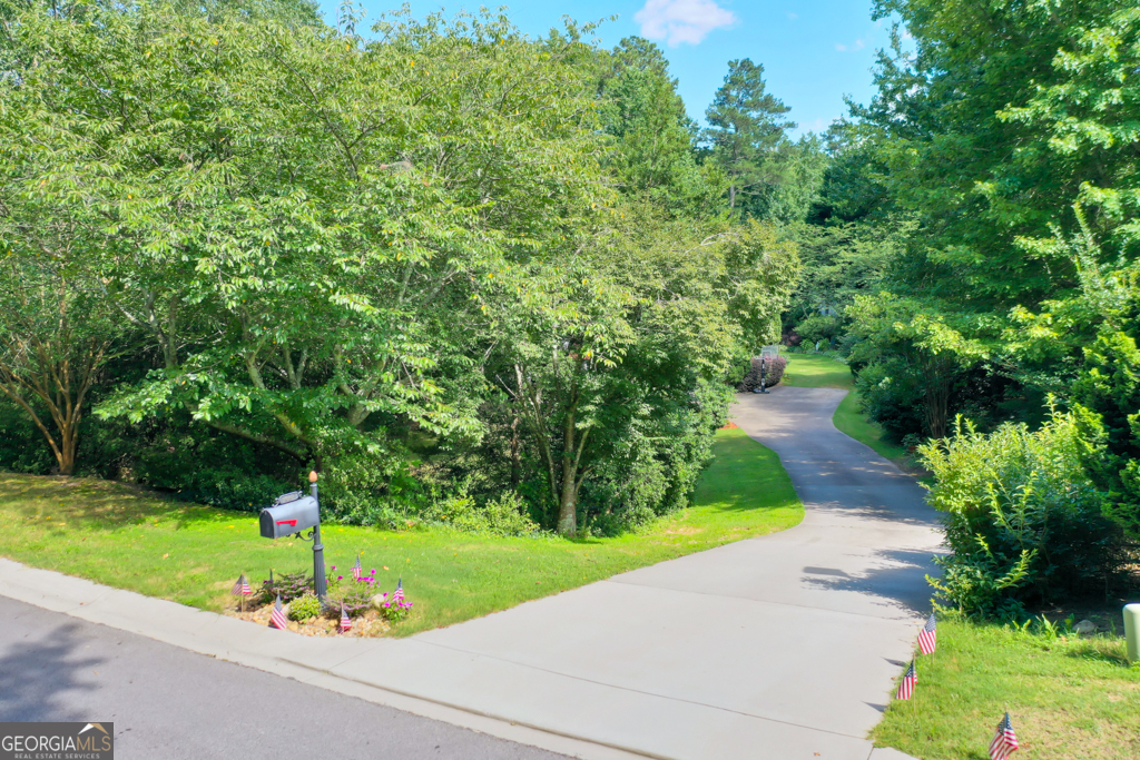3447 Haddon Hall CT