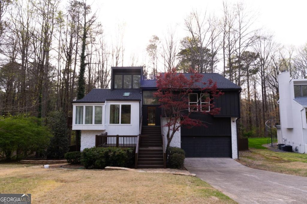Photo of 2681 Tritt Springs Trace NE, Marietta, GA 30062 (MLS # 10716876)