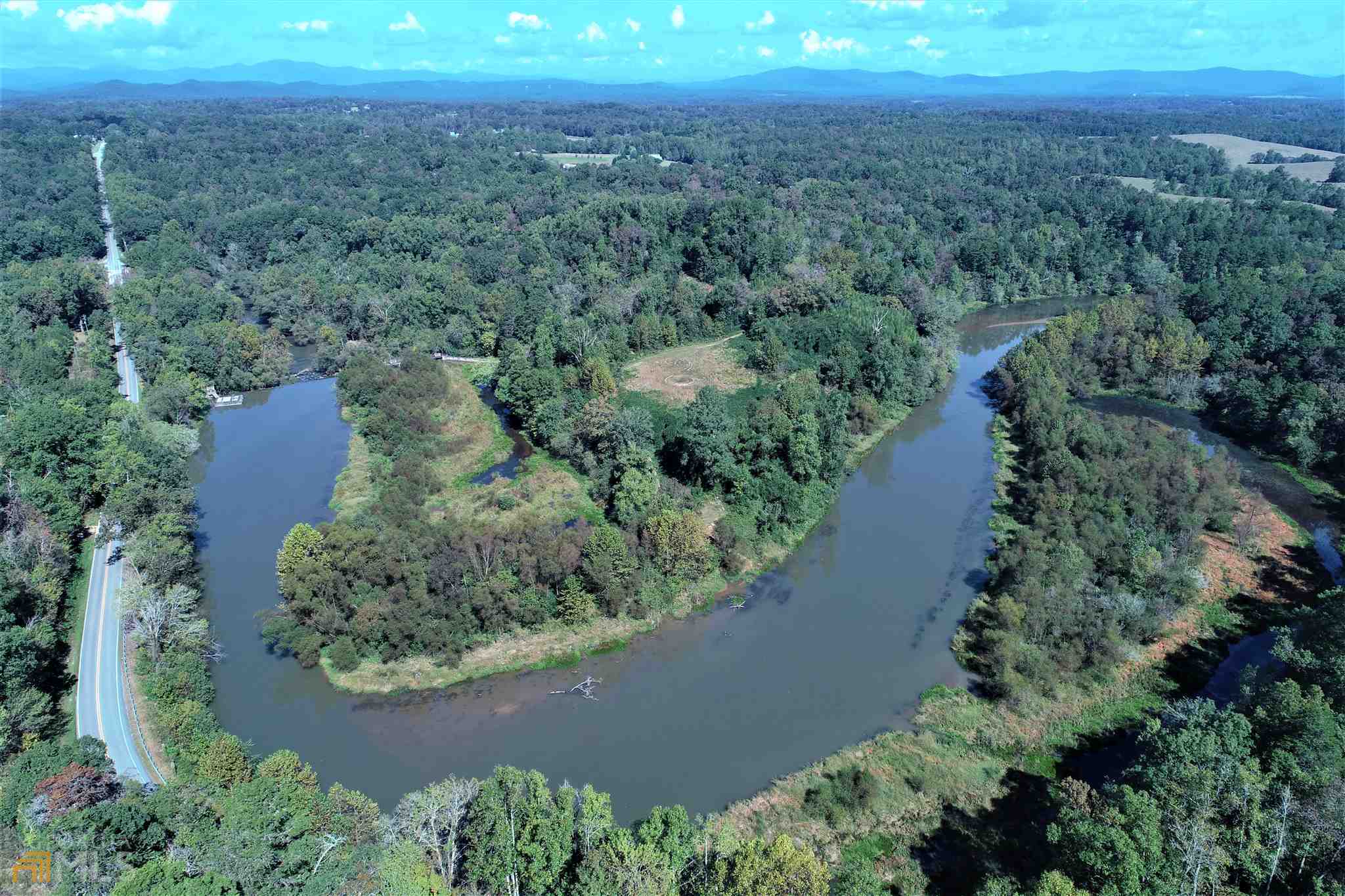 Beauty, seclusion, mature hardwoods, investment potential, and convenient! Looking for an open canvas to build your dream home? Look no further ....this 13+ acres is perfectly situated on the lake at Habersham Mills, with end of road privacy. It is in a convenient location, near Cleveland, Helen, and Sautee which puts you close to local wineries, hiking and much more! Let us know if you would like to see it today!