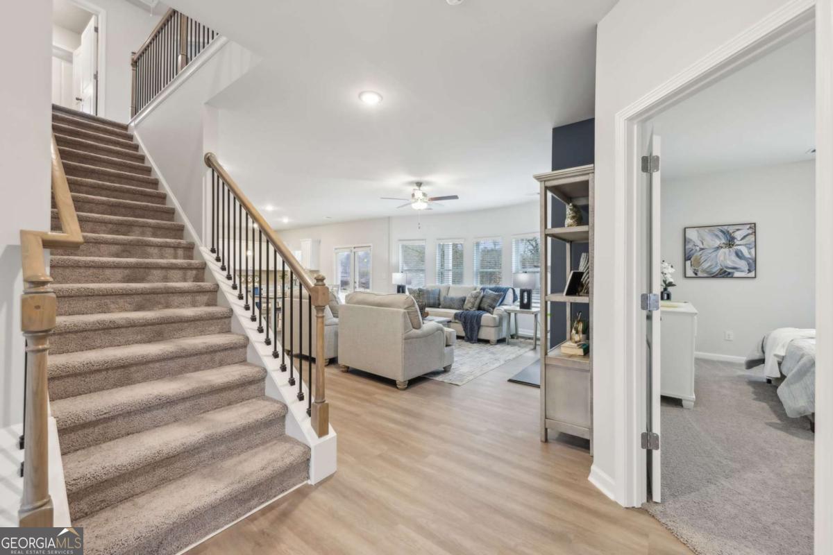 1451 Stephens View DR