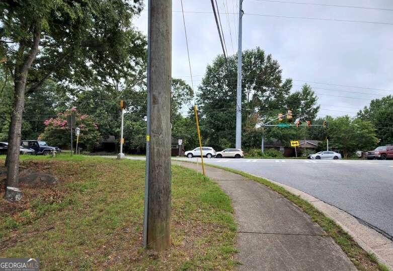 3061 SandyPlains RD