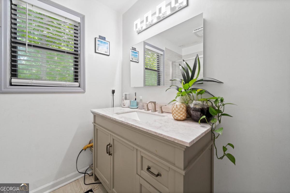 Kennesaw, Georgia 30152, United States, 3 Bedrooms Bedrooms, ,2 BathroomsBathrooms,Residential,Active,125957