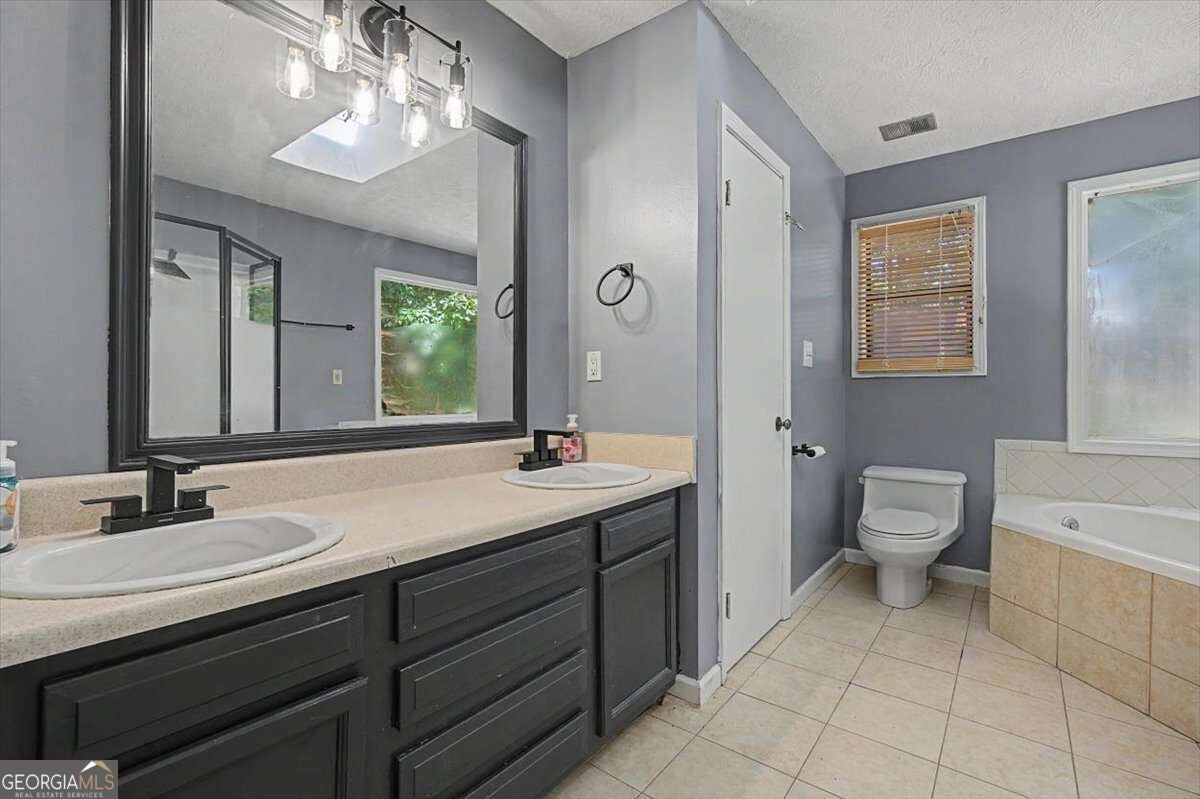 2276 Mohawk TRL