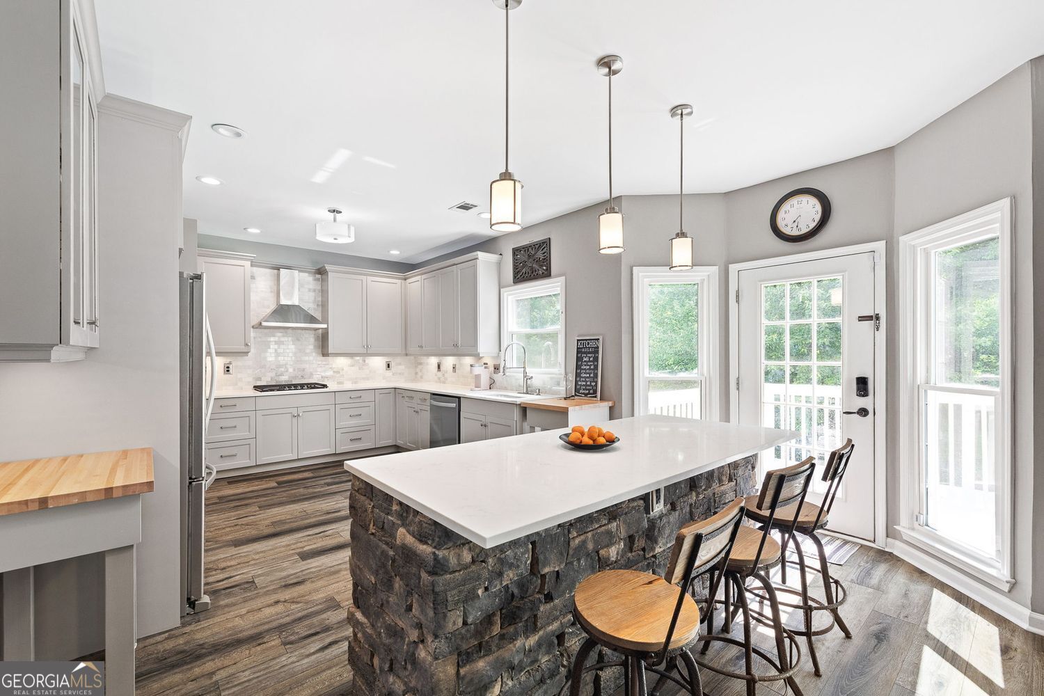 4527 Village Springs RUN