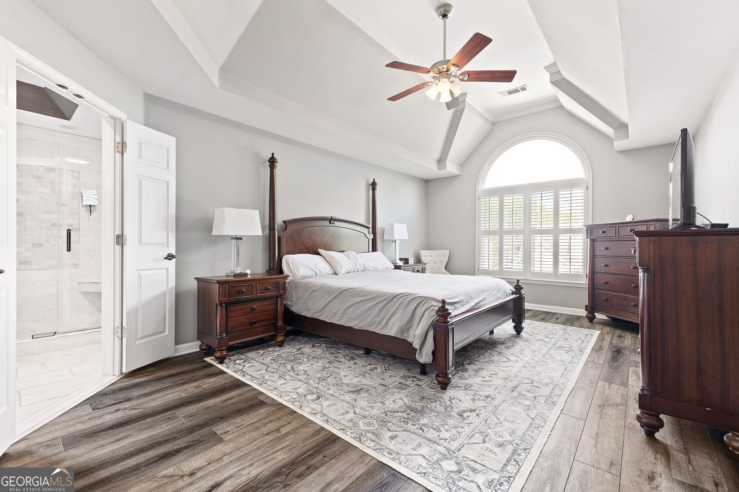 Dunwoody, Georgia 30338, United States, 5 Bedrooms Bedrooms, ,4 BathroomsBathrooms,Residential,Pending,140484