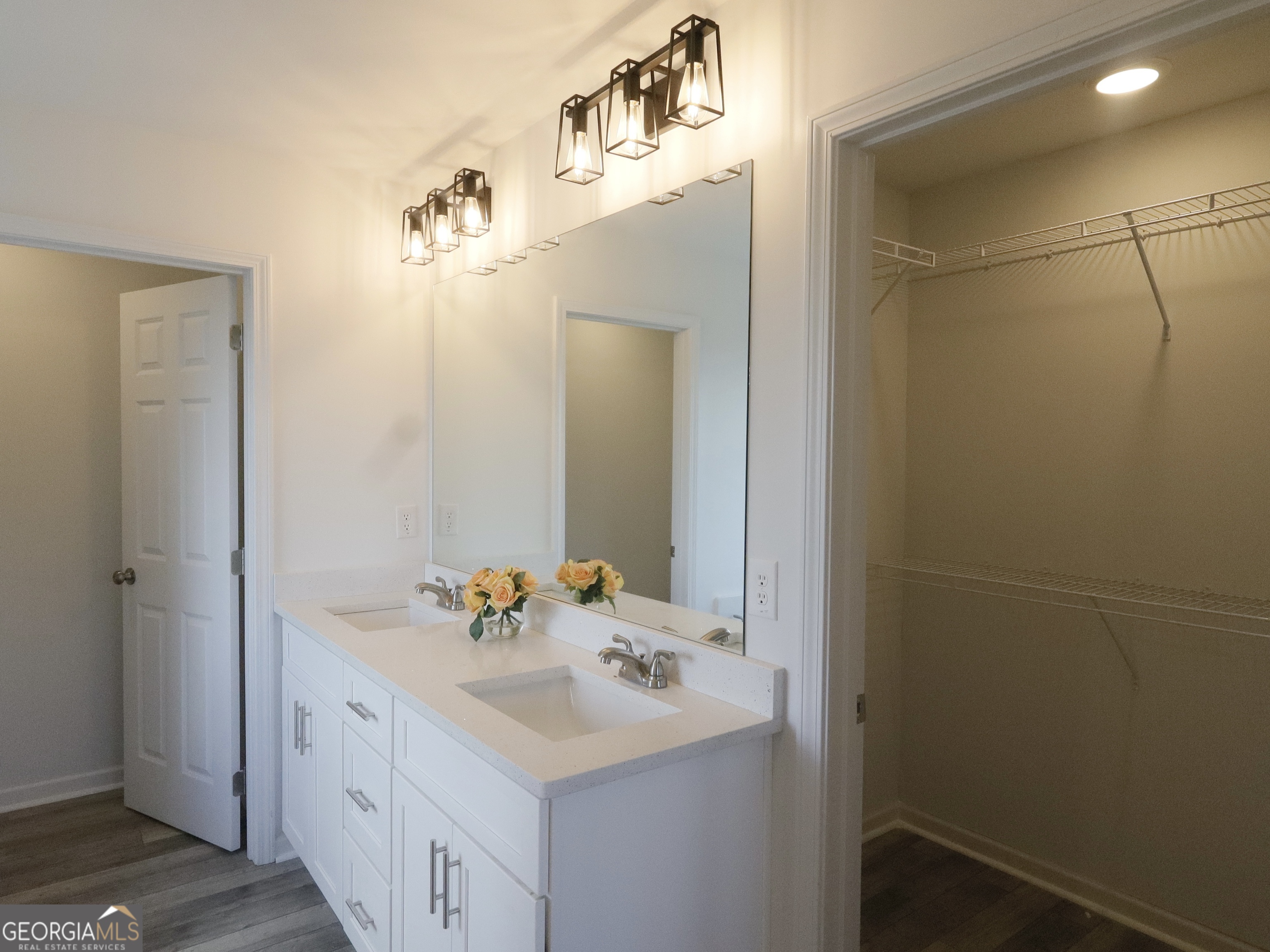 Mustang Ridge - Residential