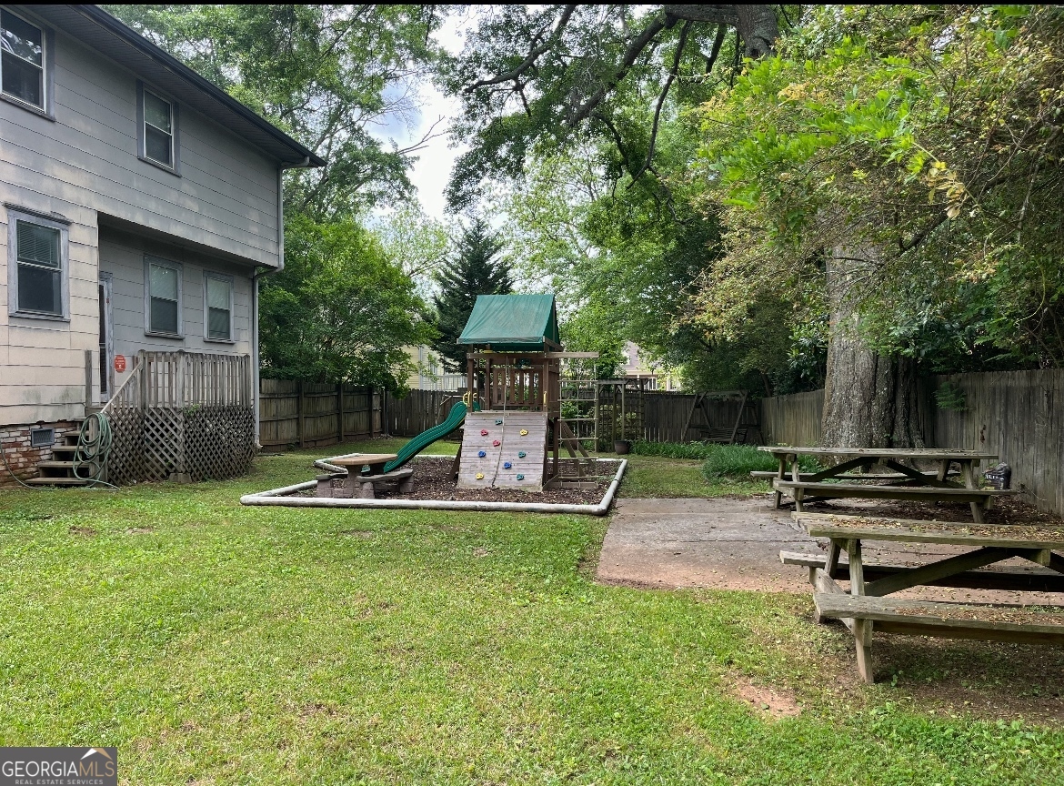 350 N Jeff Davis DR