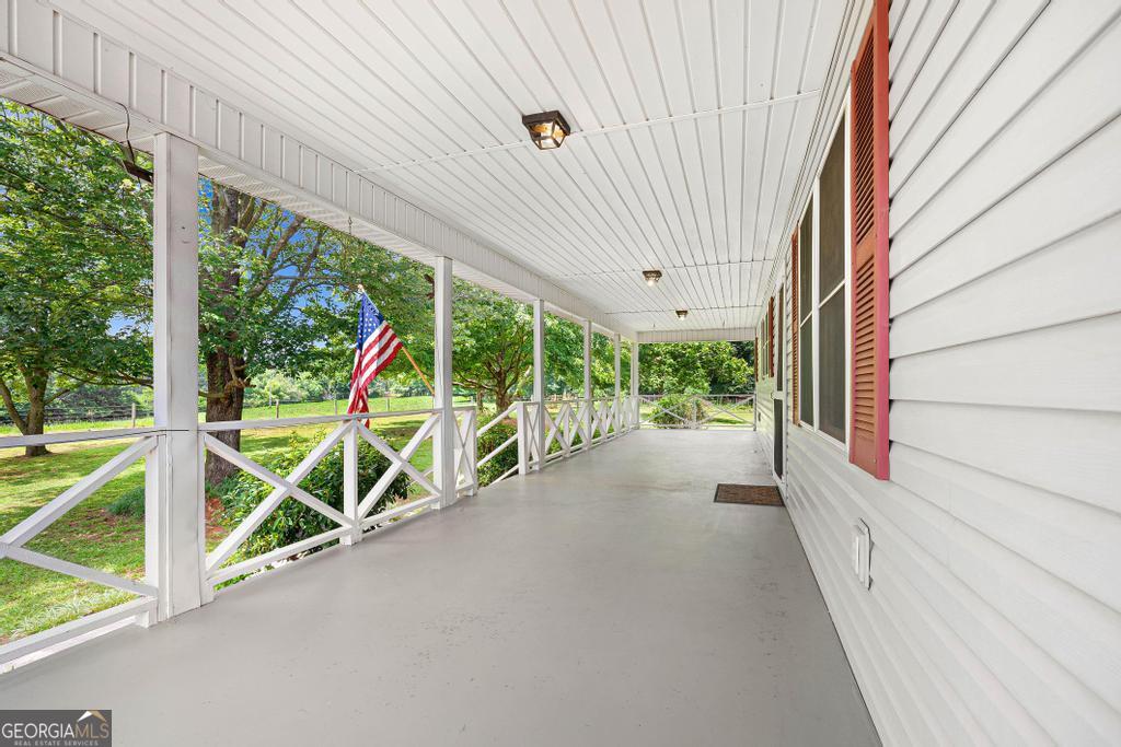 481 North Fairview RD