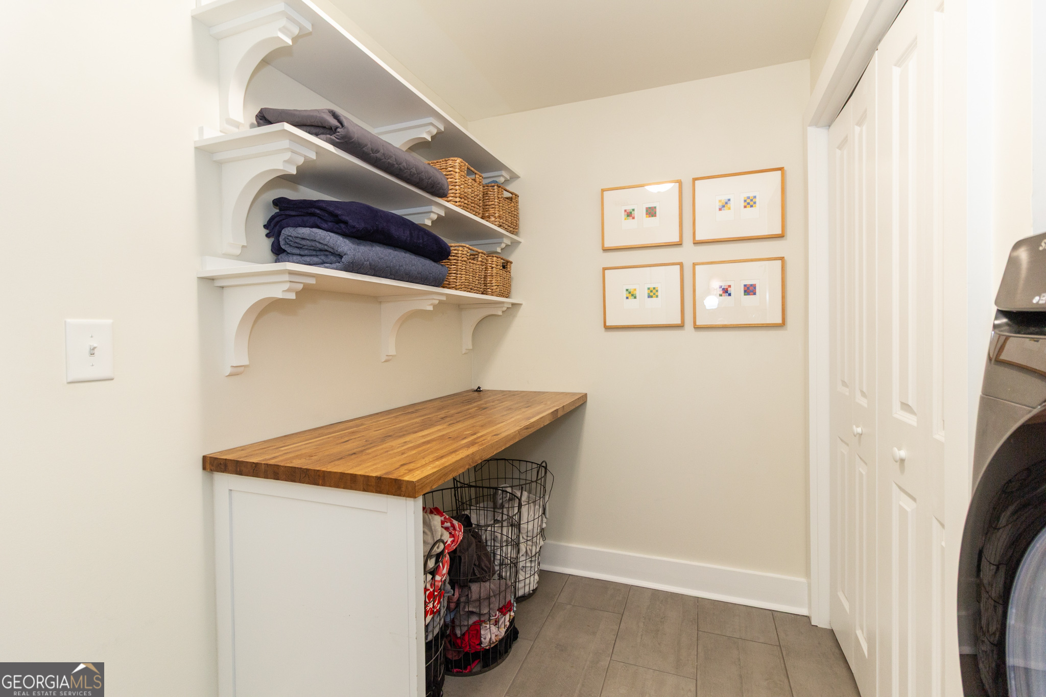 Fayetteville, Georgia 30215, United States, 4 Bedrooms Bedrooms, ,3 BathroomsBathrooms,Residential,Pending,1144