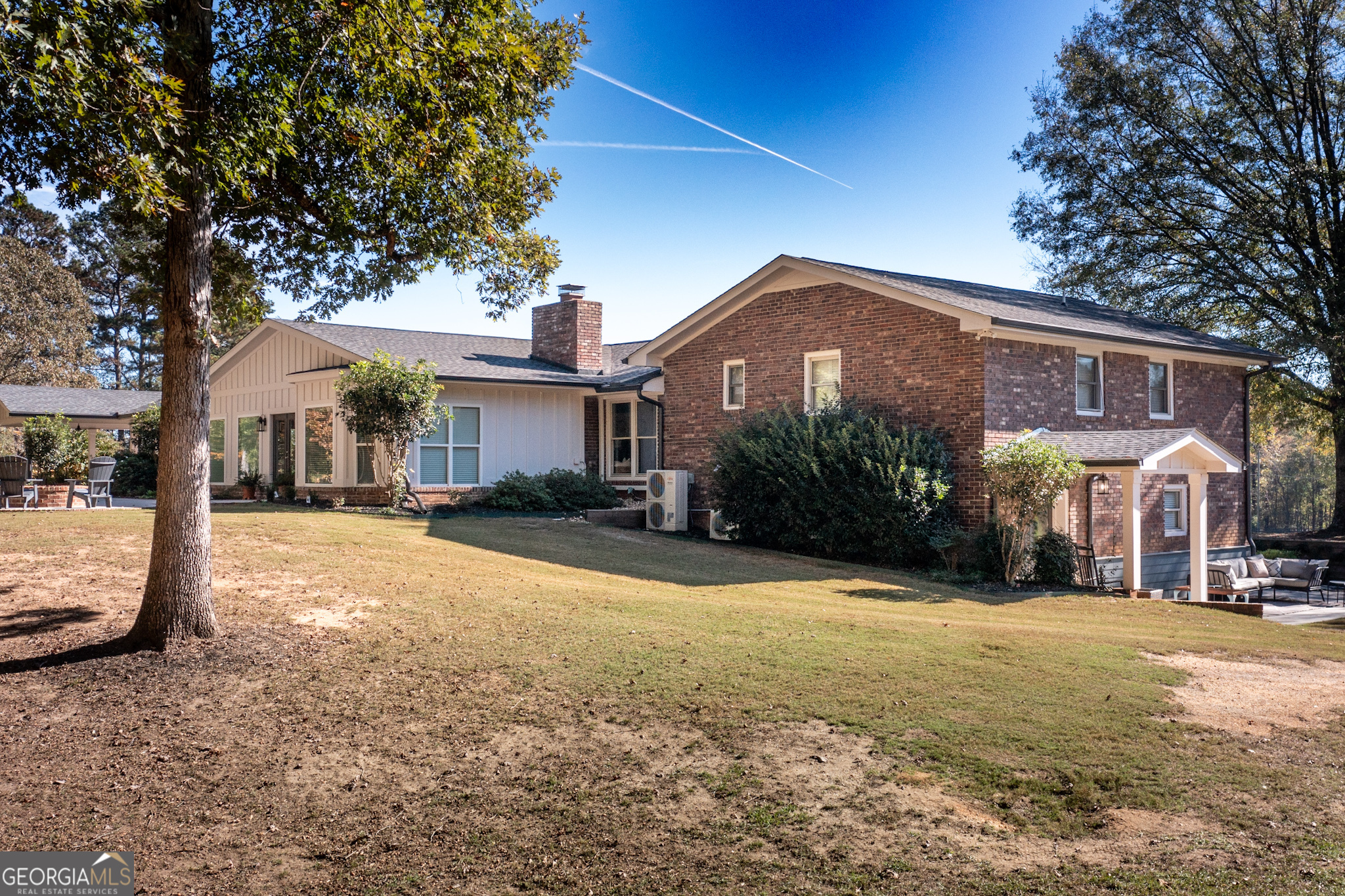 Fayetteville, Georgia 30215, United States, 4 Bedrooms Bedrooms, ,3 BathroomsBathrooms,Residential,Pending,1144