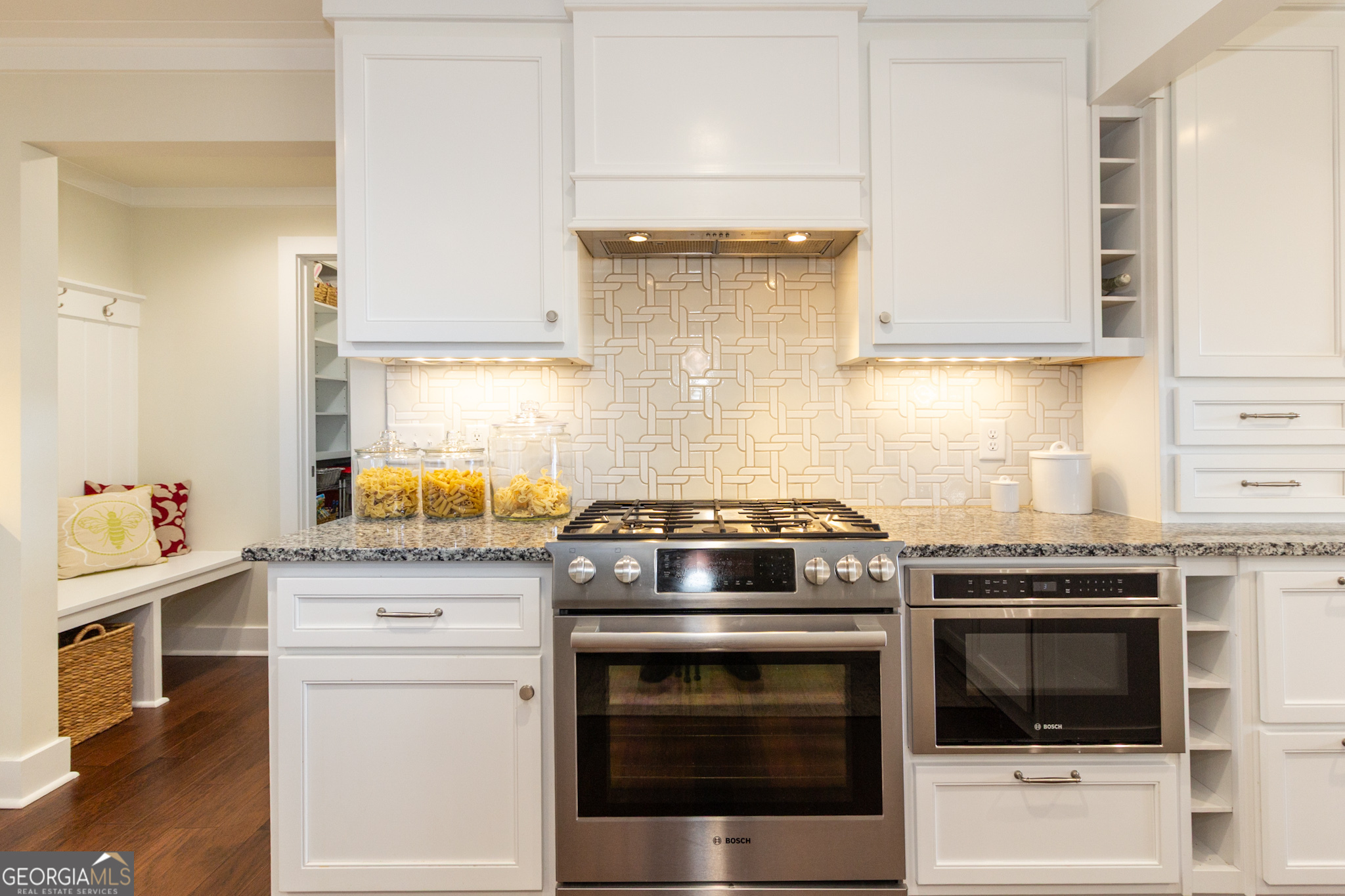 Fayetteville, Georgia 30215, United States, 4 Bedrooms Bedrooms, ,3 BathroomsBathrooms,Residential,Pending,1144