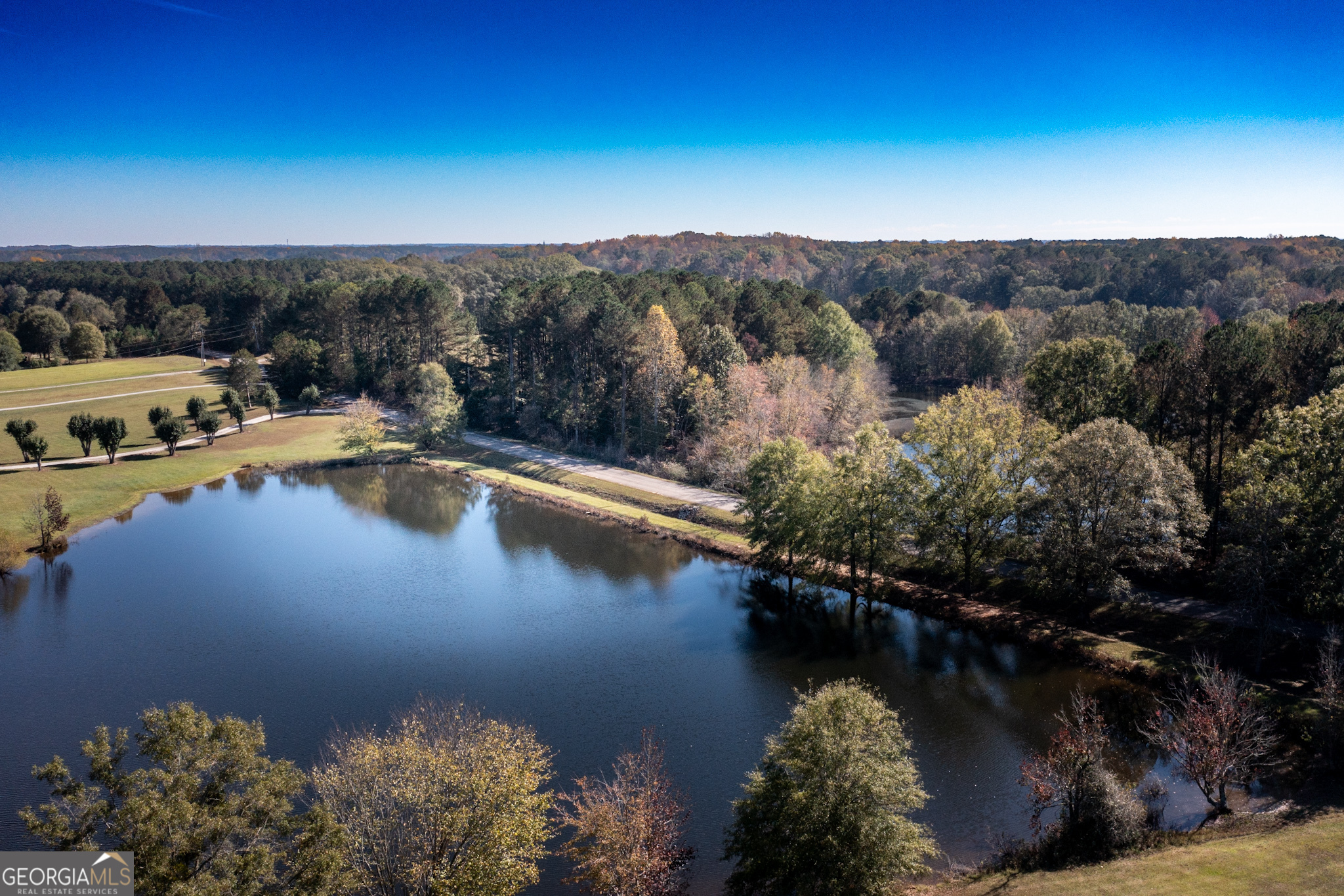 Fayetteville, Georgia 30215, United States, 4 Bedrooms Bedrooms, ,3 BathroomsBathrooms,Residential,Pending,1144