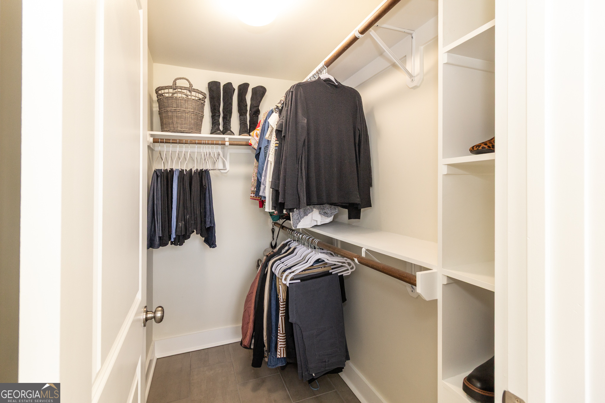 Fayetteville, Georgia 30215, United States, 4 Bedrooms Bedrooms, ,3 BathroomsBathrooms,Residential,Pending,1144