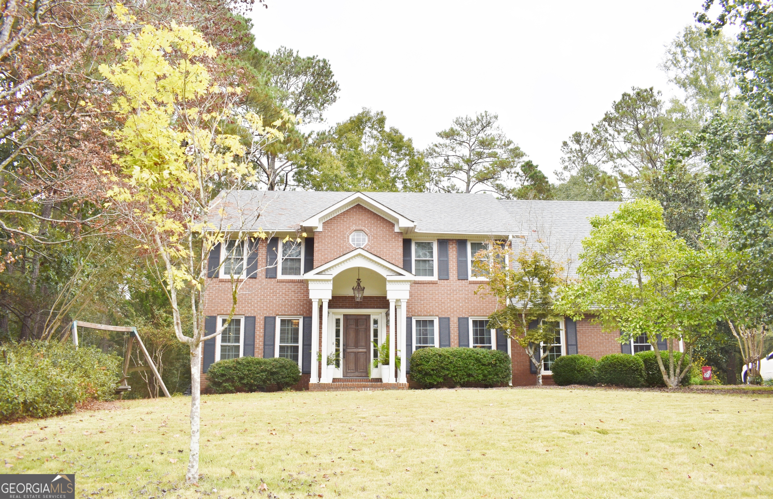 668 Monticlair DR