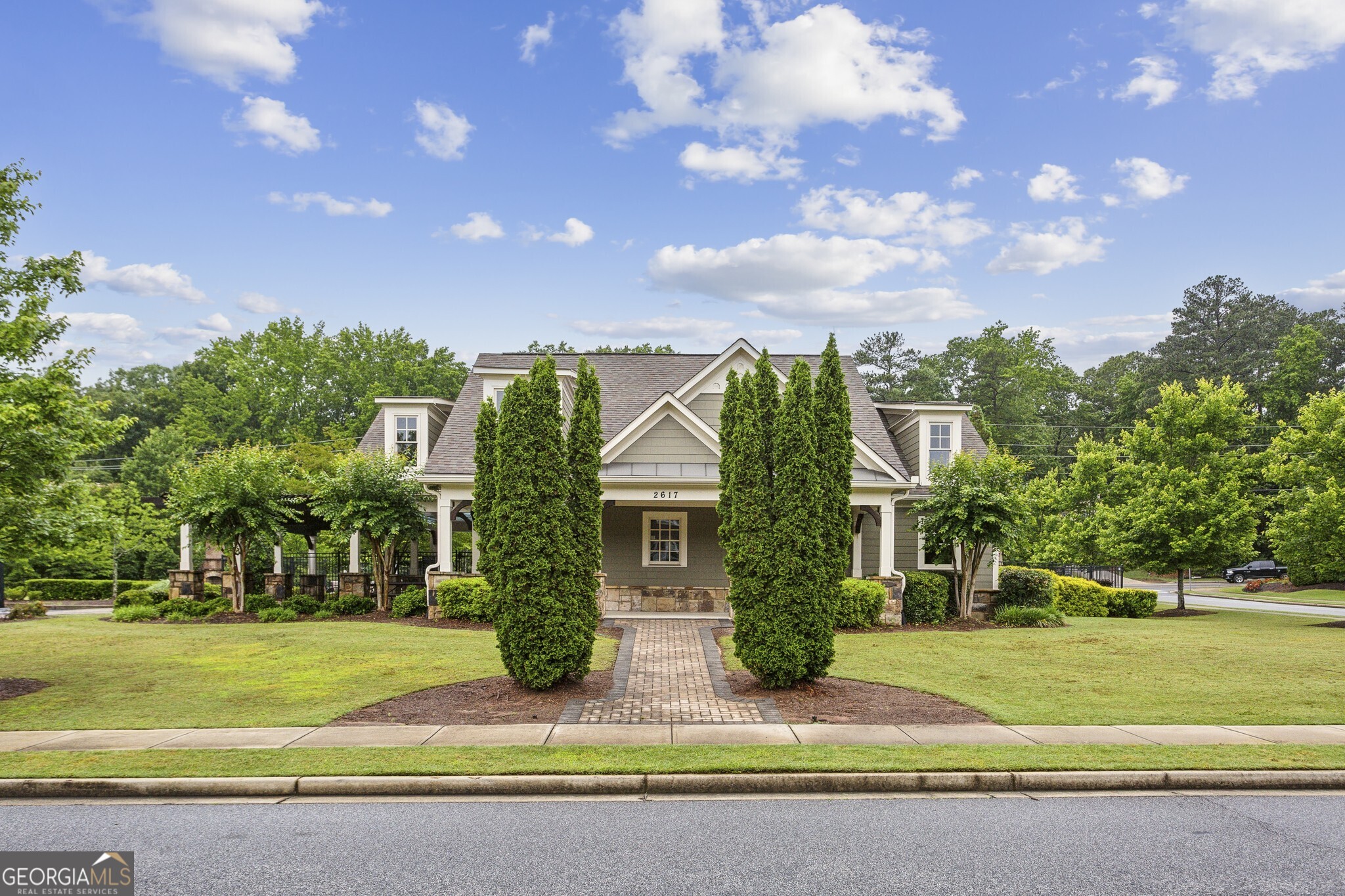 Mabry Manor - Residential