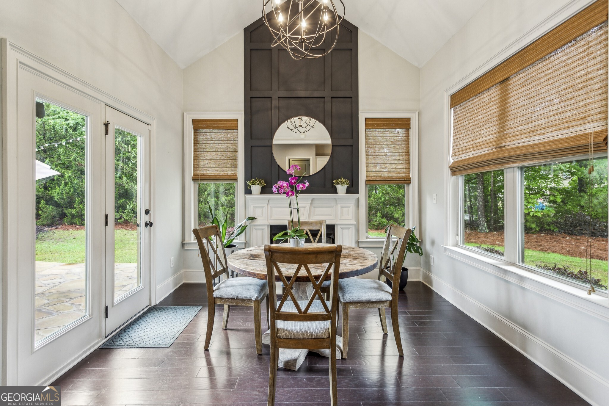 Mabry Manor - Residential