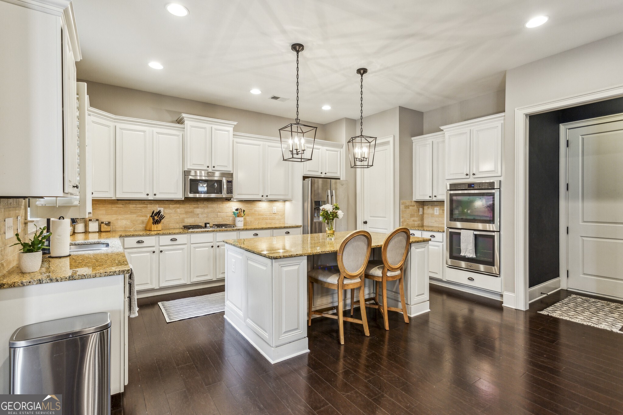 Mabry Manor - Residential
