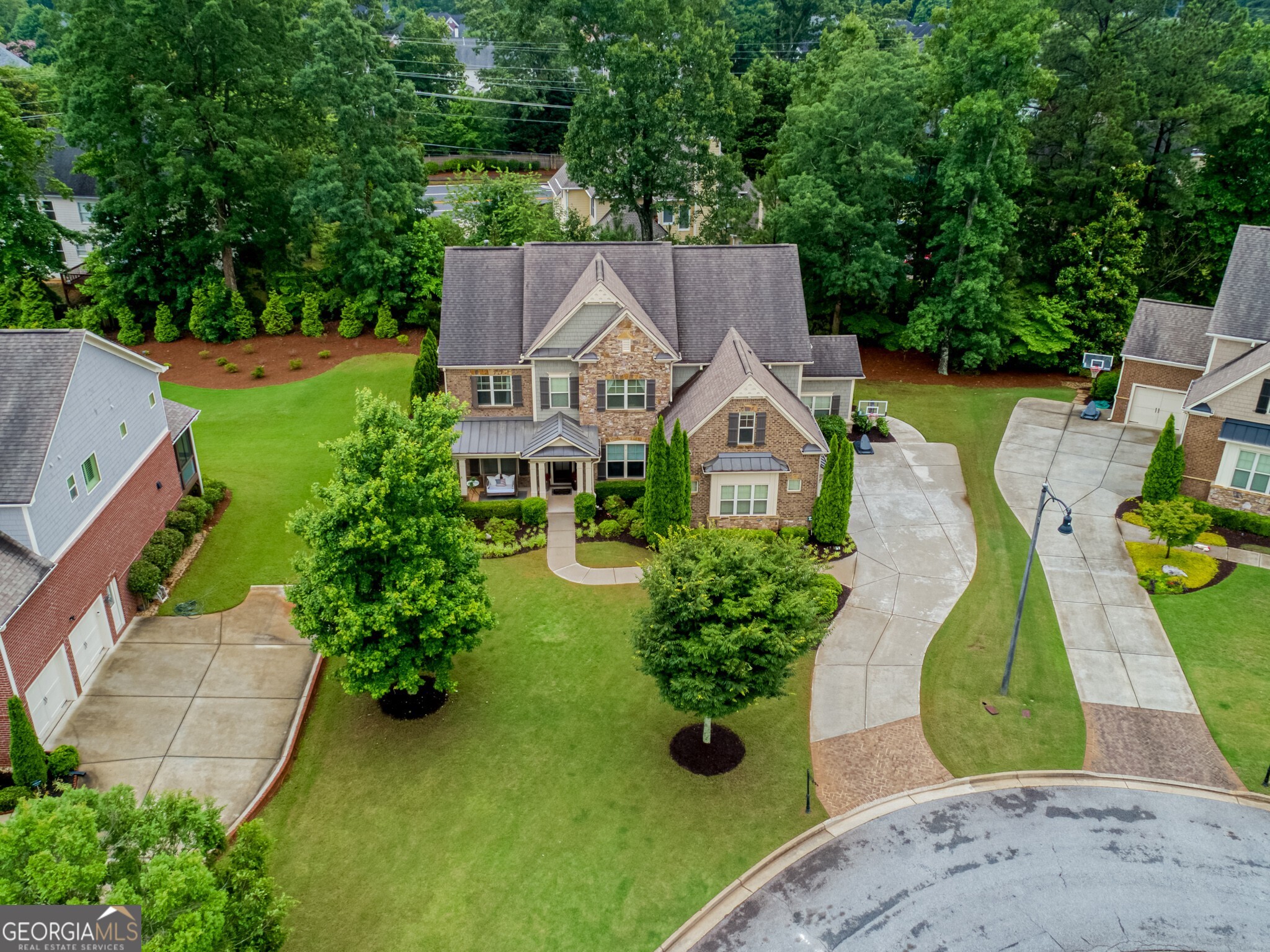 Mabry Manor - Residential