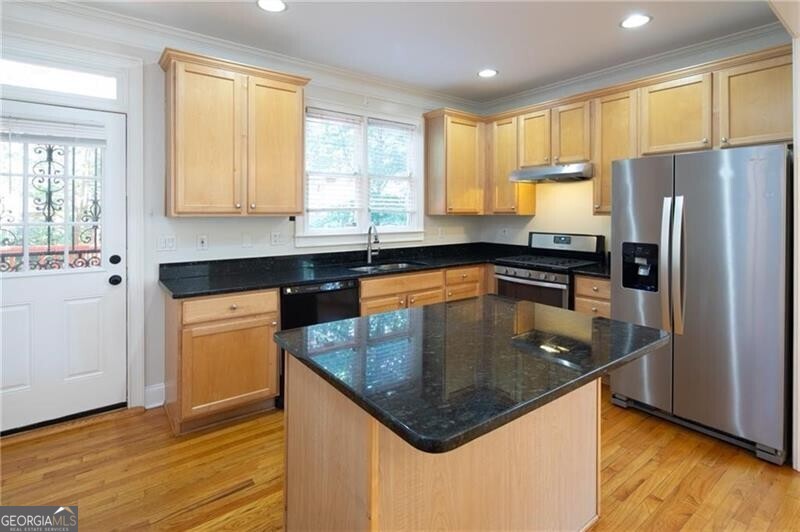 Edgewood - Residential Lease