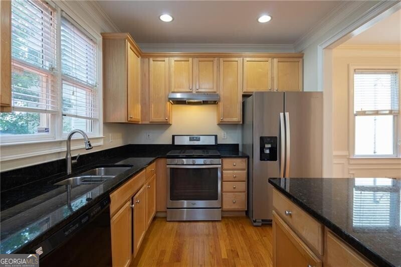 Edgewood - Residential Lease