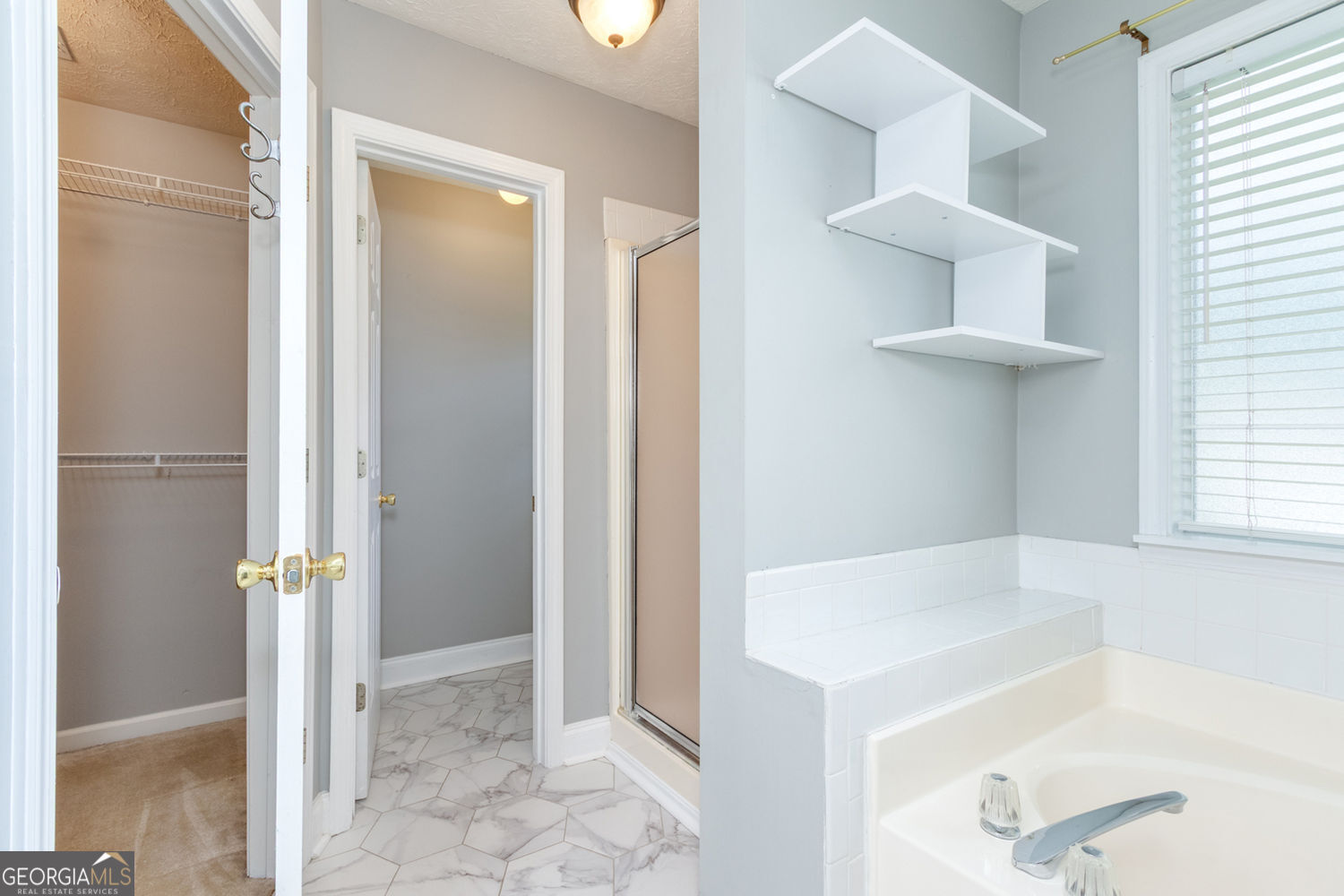 Loganville, Georgia 30052, United States, 5 Bedrooms Bedrooms, ,3 BathroomsBathrooms,Residential,Active,150680