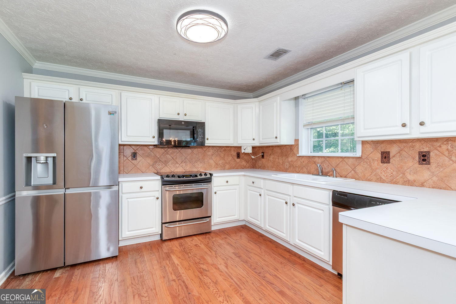 Loganville, Georgia 30052, United States, 5 Bedrooms Bedrooms, ,3 BathroomsBathrooms,Residential,Active,150680