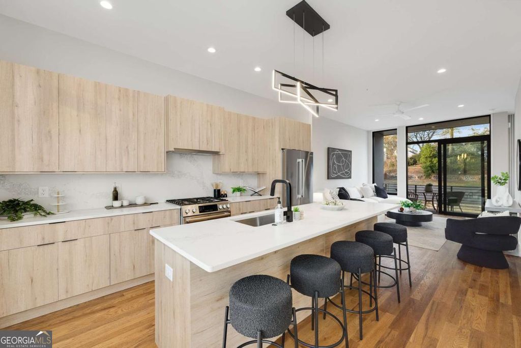 Photo of 105 Georgia Avenue SE #1, Atlanta, GA 30312 (MLS # 10674372)