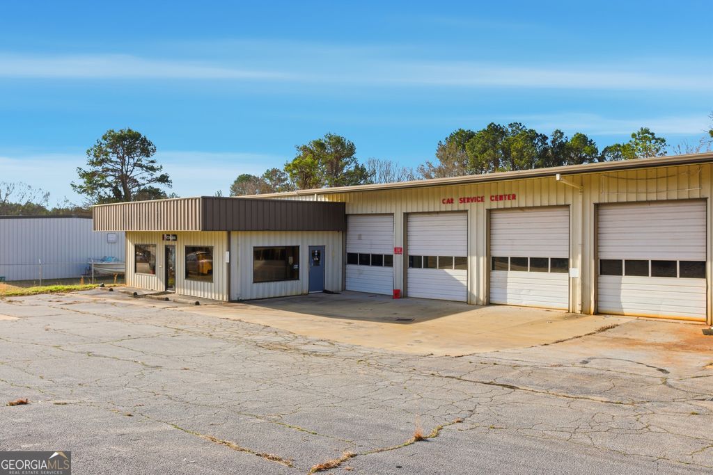 Photo of 36 Mize Road, Toccoa, GA 30577 (MLS # 10738305)