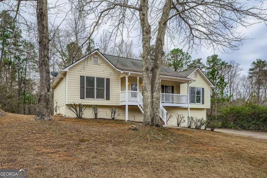 Photo of 292 Yellowstone Drive, Powder Springs, GA 30127 (MLS # 10662438)