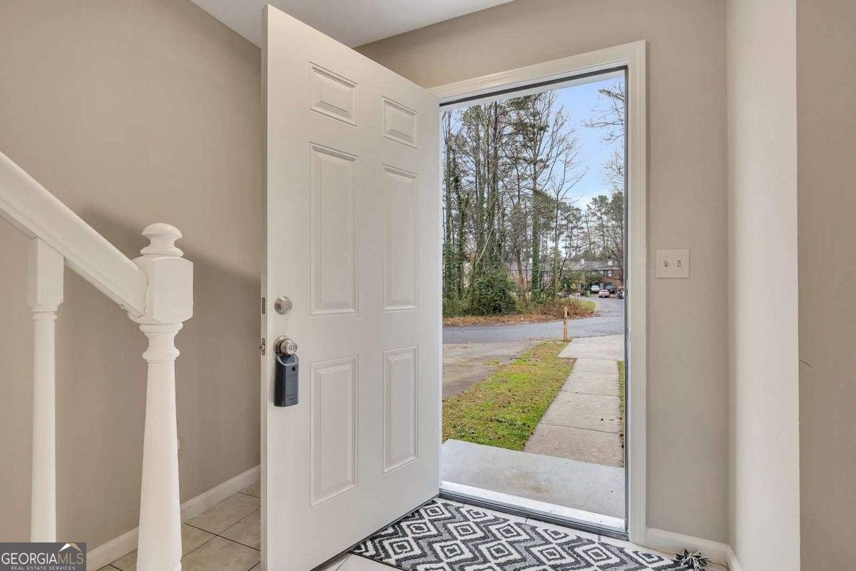 843 Joseph Club DR SW