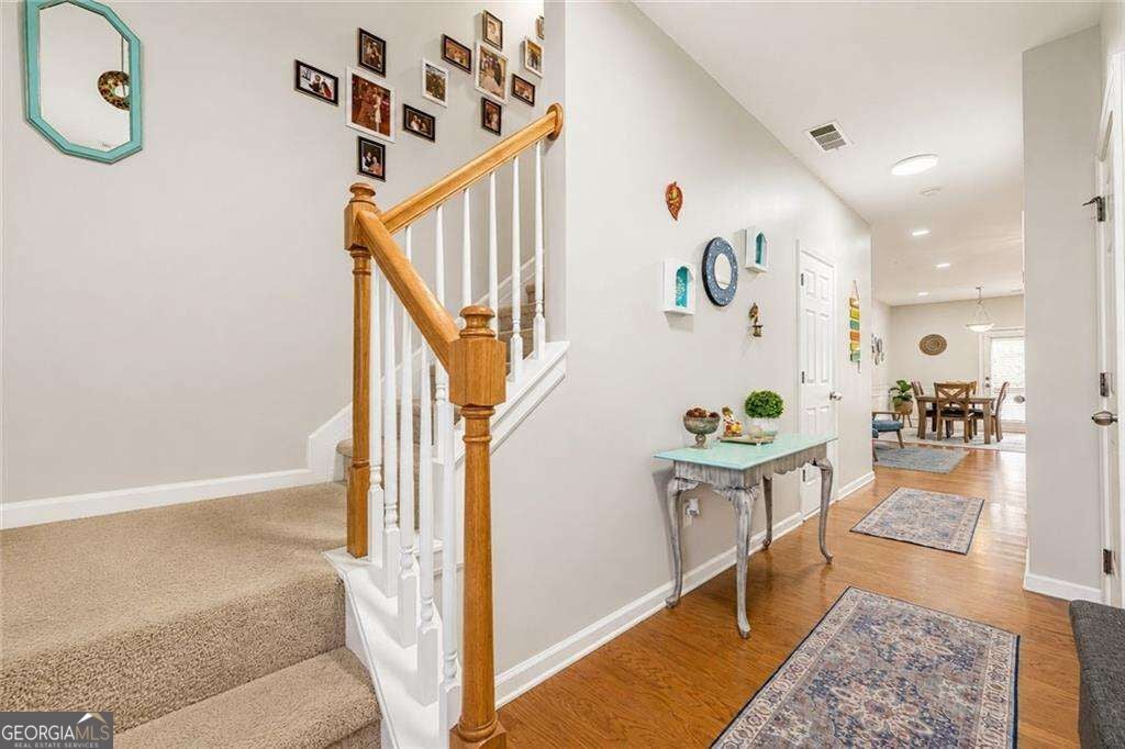 2705 Maple Park PL