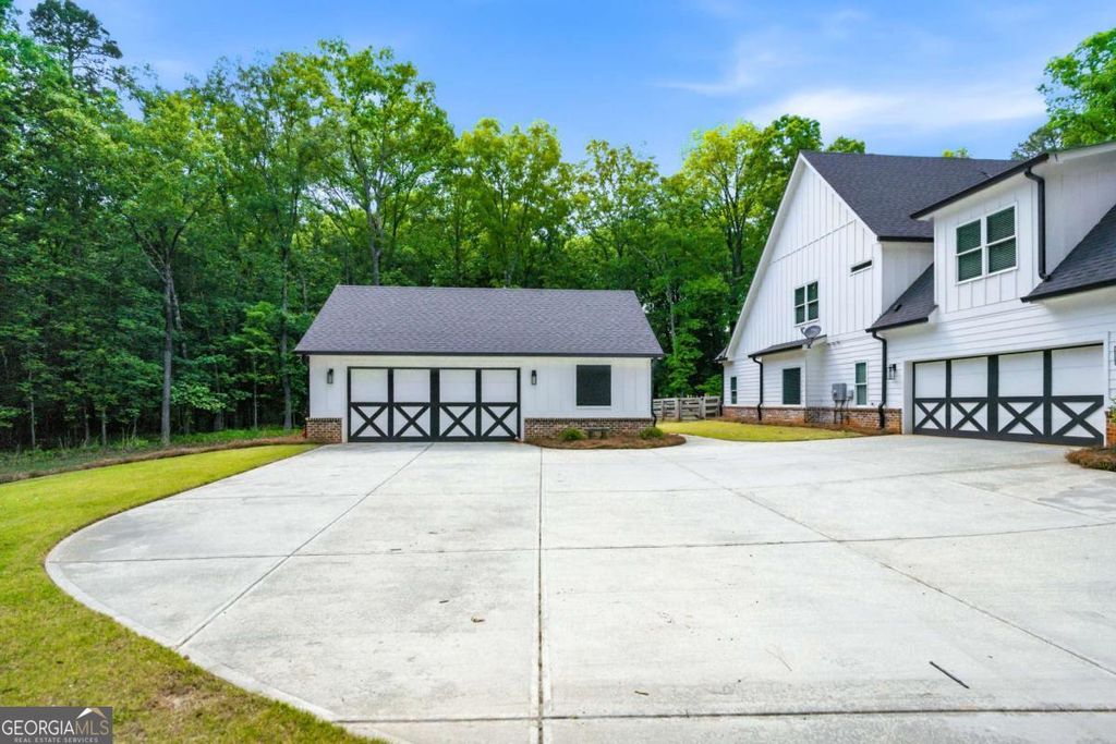 Photo of 3584 Stock Road SW, Monroe, GA 30656 (MLS # 10740936)