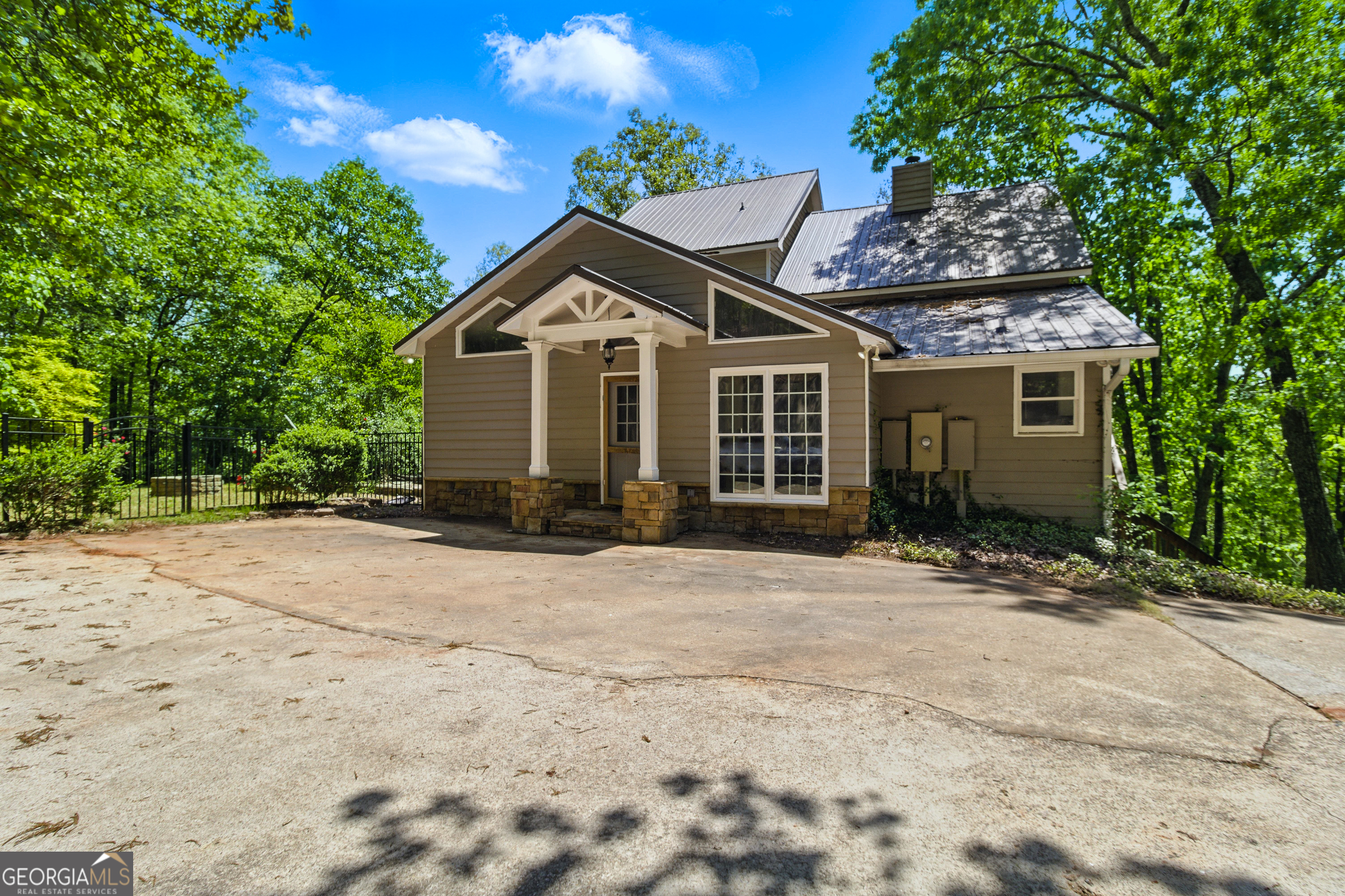 Listing image 6