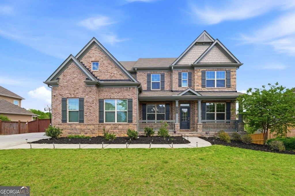 Photo of 304 Cochin Drive, Woodstock, GA 30188 (MLS # 10789155)