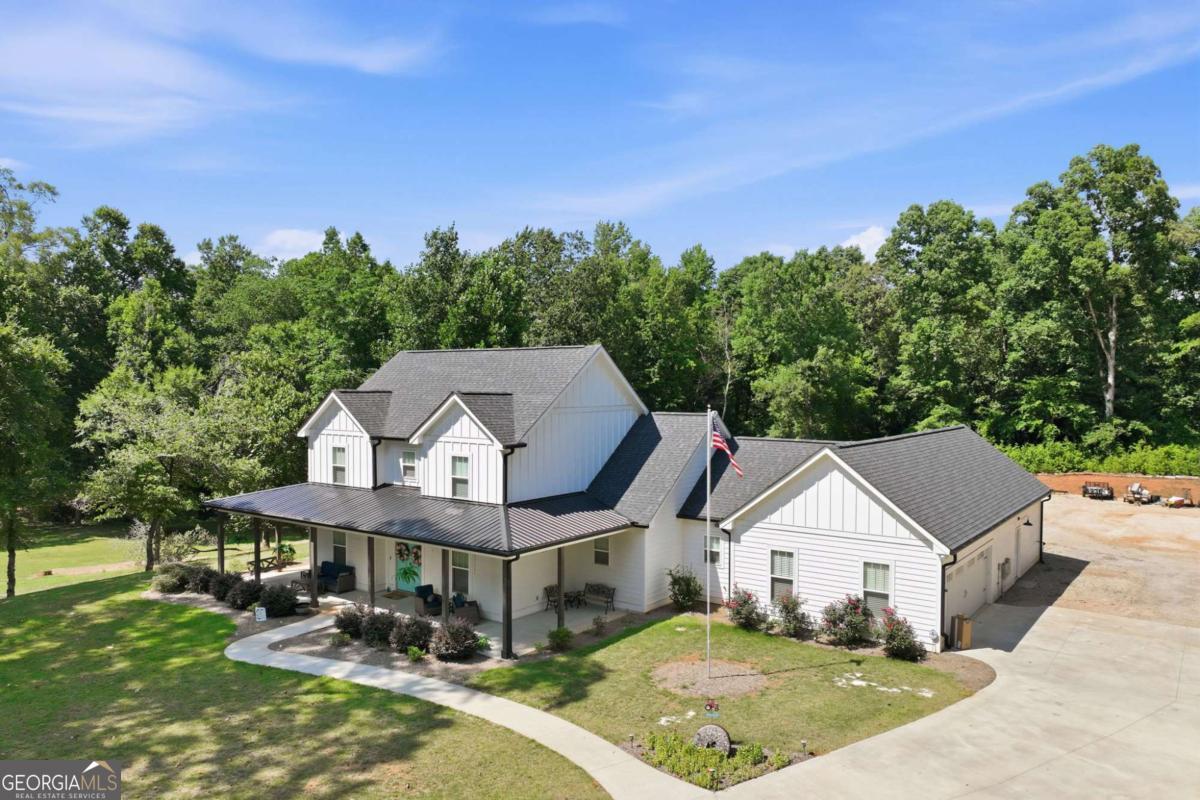 855 Geiger RD