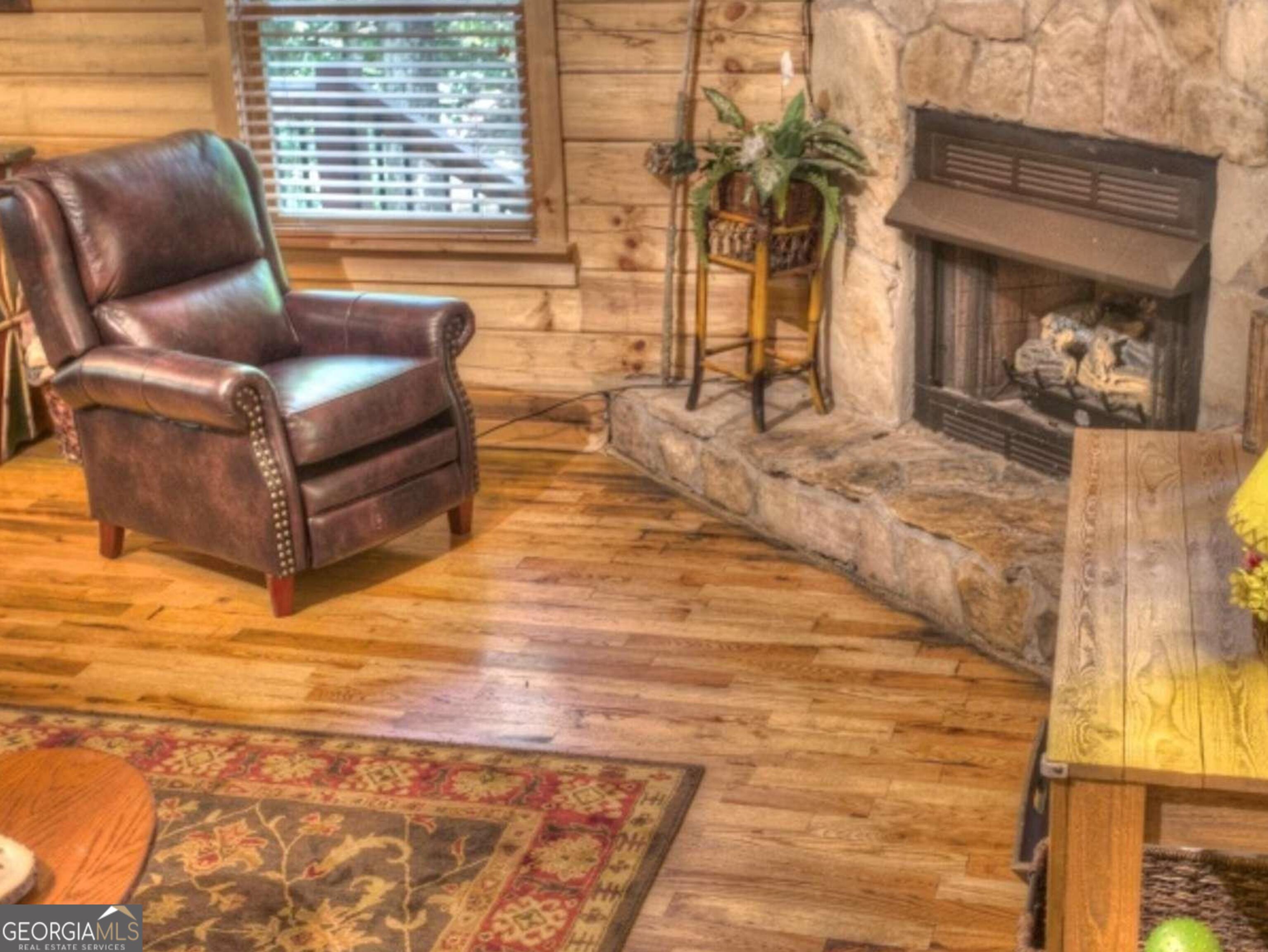 97 Eagles Nest RD