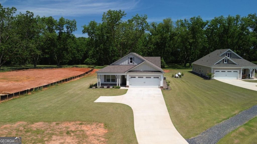 Photo of 113 Chinaberry Street #LOT 4, Pine Mountain, GA 31822 (MLS # 10767012)