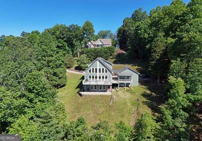 128 Oak LN