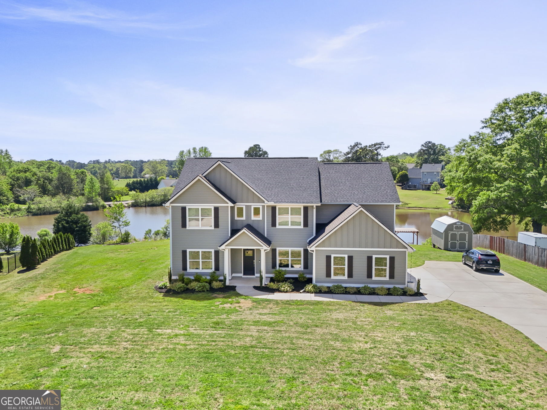 105 Hamilton Lake View CT