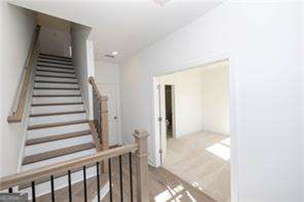 Photo of 4227 MILLCROFT Pl, Buford, GA 30518 (MLS # 10652565)