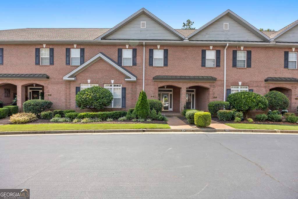 Photo of 1950 Buford Dam Rd #304, Cumming, GA 30041 (MLS # 10830122)