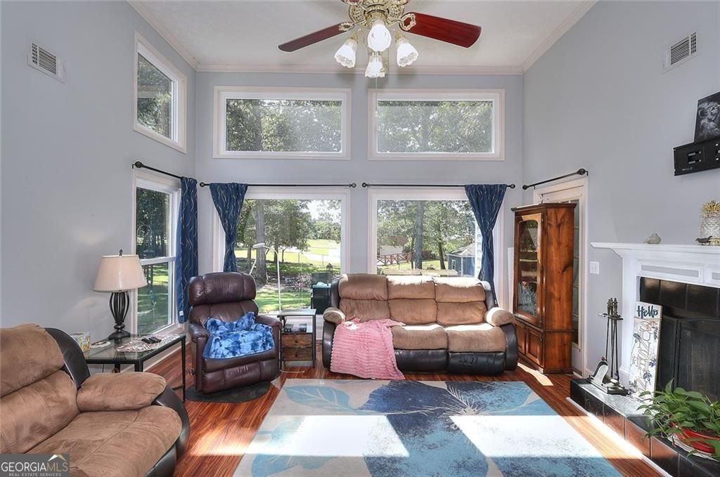 2668 Sleepy Hollow RD