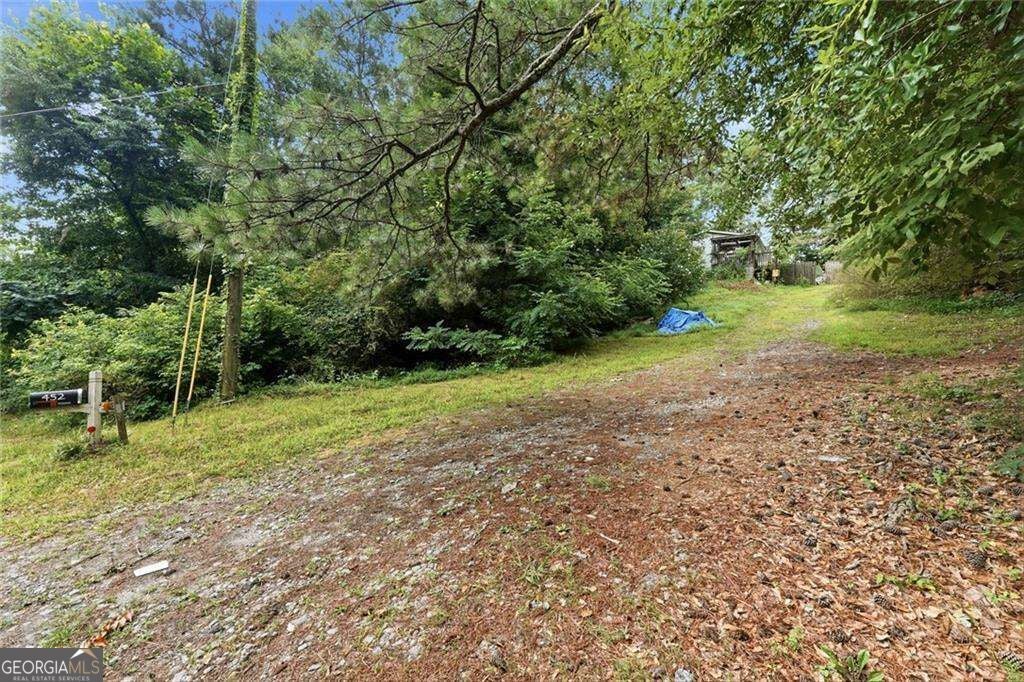 452 Arnold Mill RD